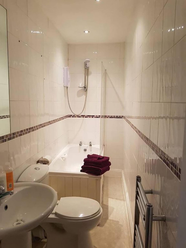 Bathroom, Spacious Bright & Modern Living, Torbay