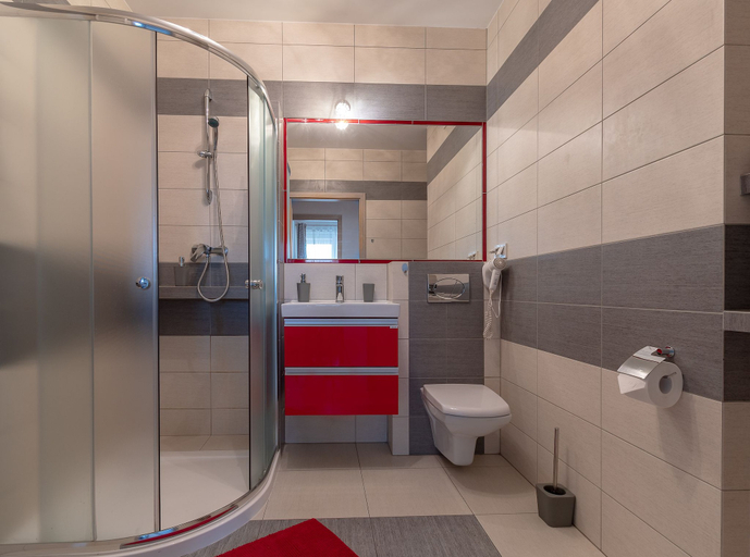 Bathroom, Apartment Metropolia typu deluxe Airport, Warsaw