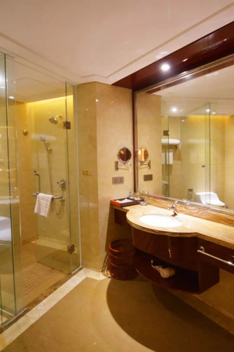 Bathroom 4, Ballad Jin Ling Hotel, Qingyuan