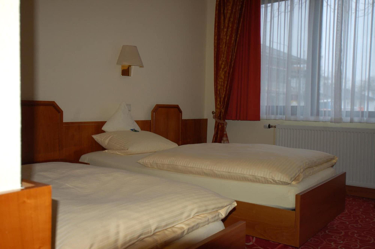 Bedroom 3, Hotel Schomacker, Osterholz
