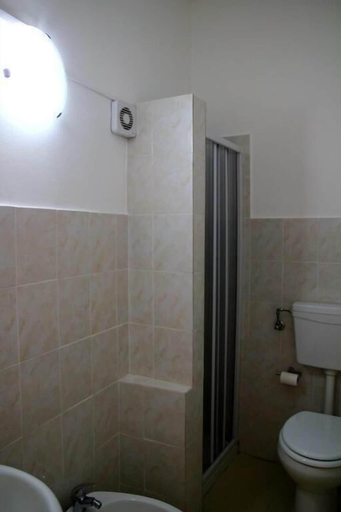 Bathroom, Cortile Stesicoro B B, Catania
