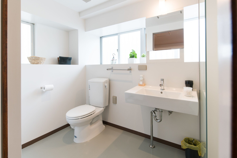 Bathroom 5, La Passione Boutique B&B, Naha