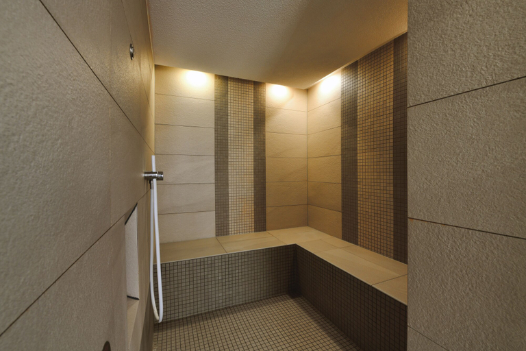 Bathroom 5, Hotel Rebenhof, Baden-Baden