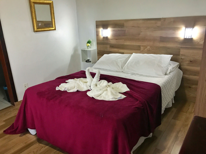 Bedroom 4, Hotel Marazul, Cananéia