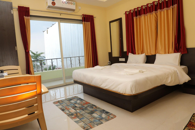 Bedroom 5, The Lavin Valley, Satara