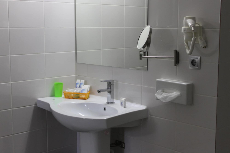 Bathroom 3, Business-hotel Voskresensk, Voskresenskiy rayon