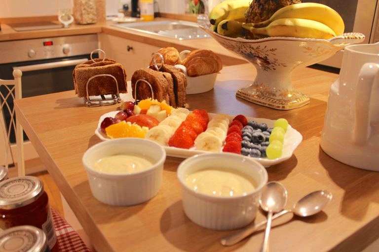 Food & Drinks 5, Croft House Guest Suite, Gloucestershire