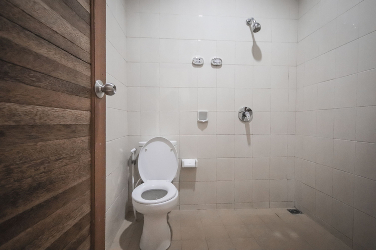 Bathroom 5, Satya House Ubud, Gianyar