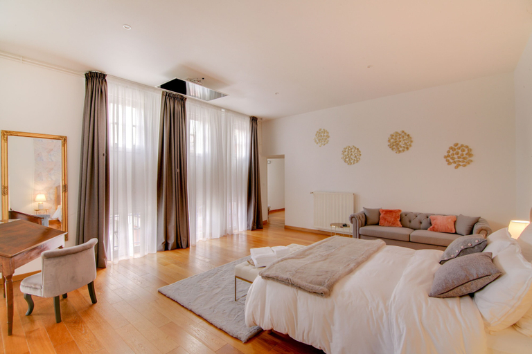 Bedroom 4, La Villa des Ducs, Meuse