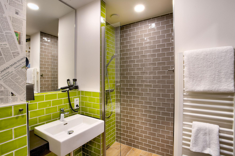 Bathroom 2