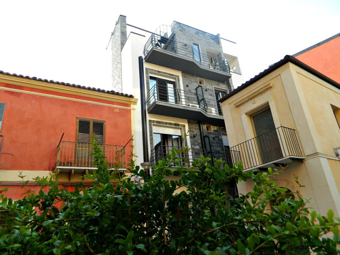 Exterior & Views 2, Il Borghese Tourist House, Caltanissetta