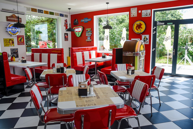 Food & Drinks 5, Motel Eldorado, Břeclav
