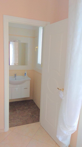 Bathroom 4, Tenuta Arate, Lecce