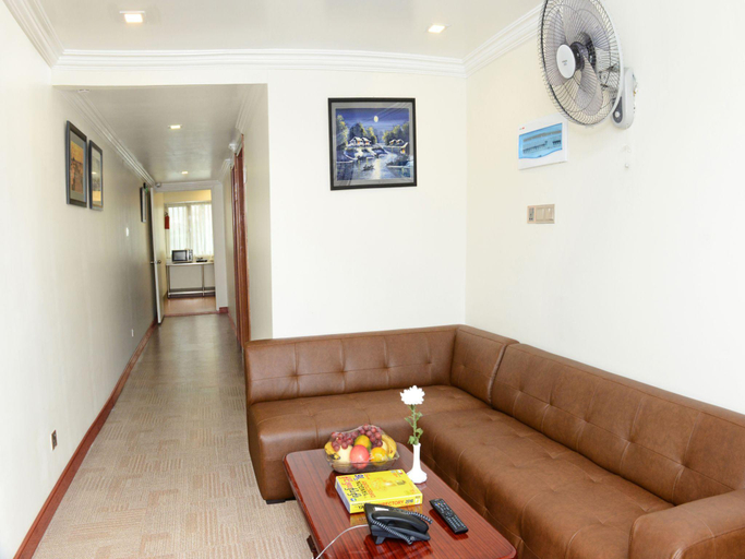 Others 5, Hotel Bond, Yangon