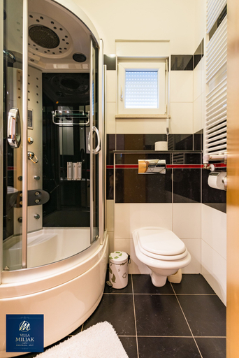 Bathroom 4, Villa Miljak, Podstrana