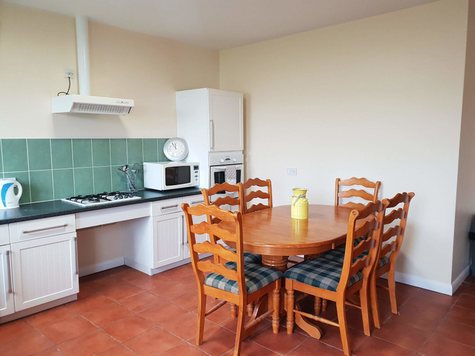 Others 4, Ingoldale Fully Adapted Apartments, Lincolnshire