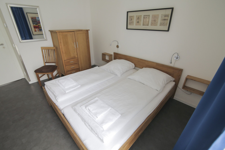 Bedroom 2, Holiday at Alexanderplatz Apartments, Berlin