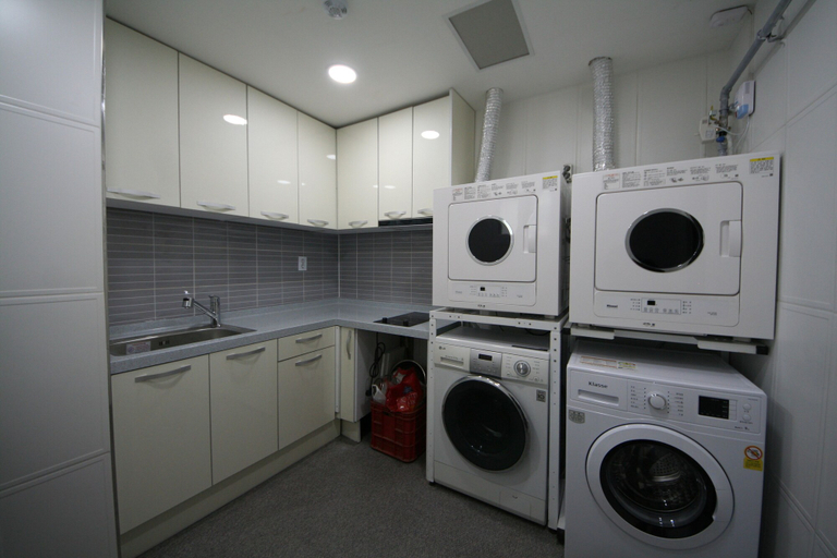Bathroom 3, Anam House, Seongbuk
