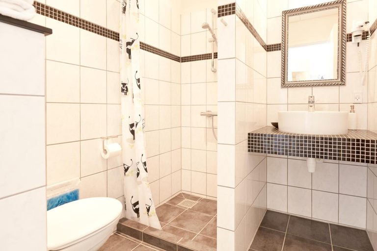 Bathroom 4, Bromølle Kro, Kalundborg