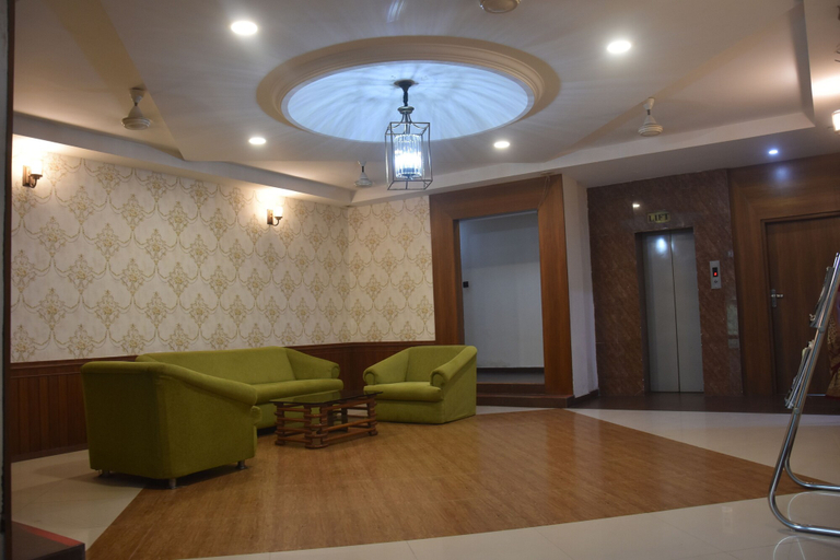 Others 3, Hotel Royal Regency, Nagpur