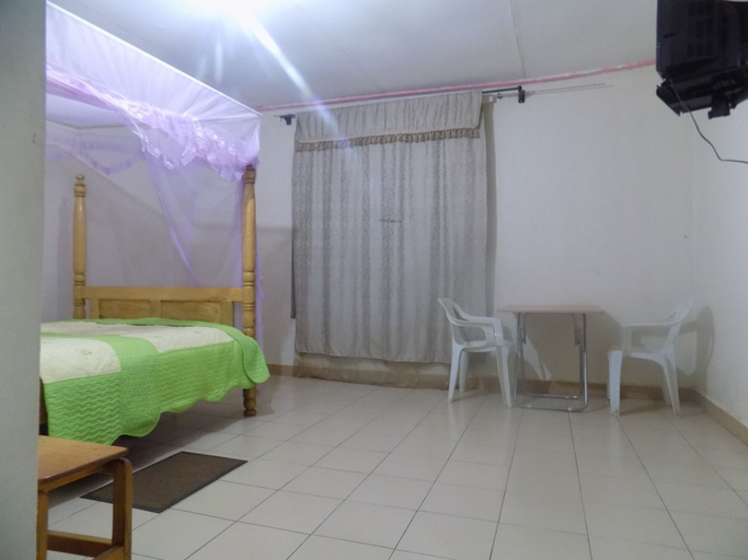 Bedroom 2, Hotel B Plus, Mbarara