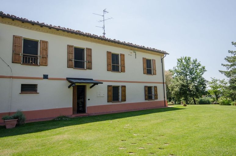 Exterior & Views 2, Agriturismo Ca' de' Gatti, Ravenna