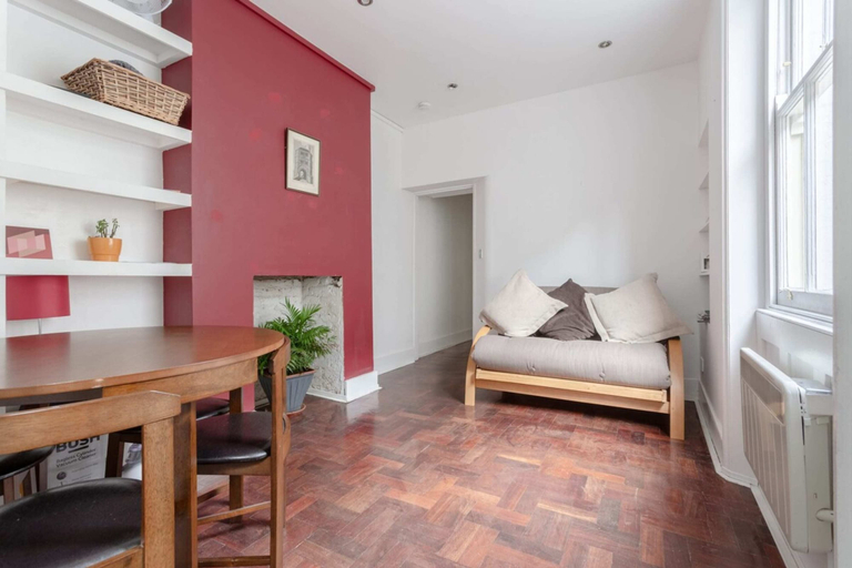 Others 5, Modern 2 Bedroom Flat in Central London, London