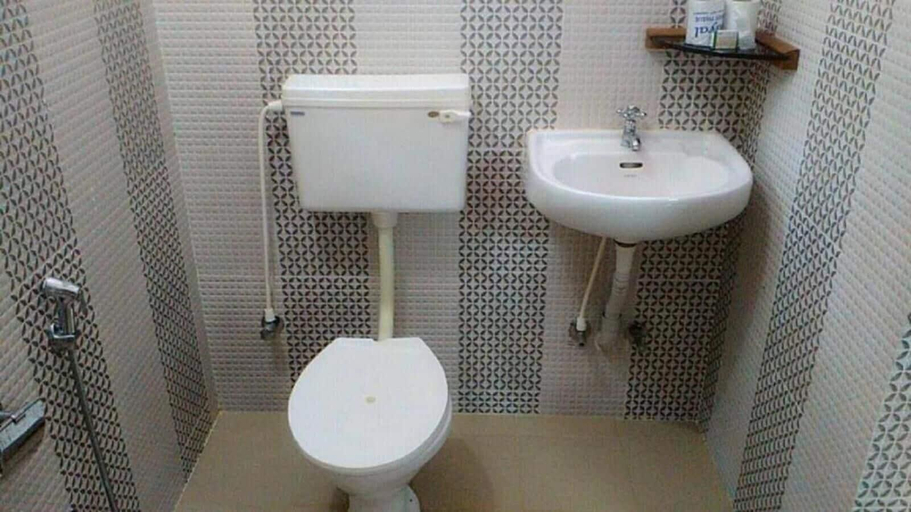 Bathroom 4, Jicky's Nest, Thiruvananthapuram