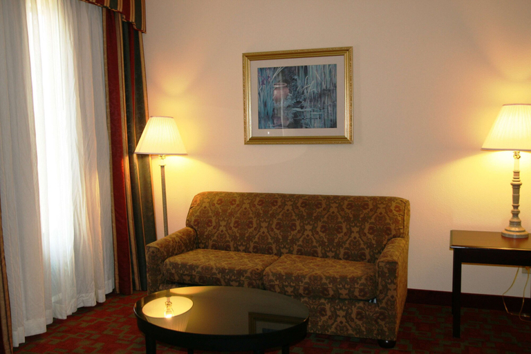 Others 5, Hampton Inn Canton, Madison
