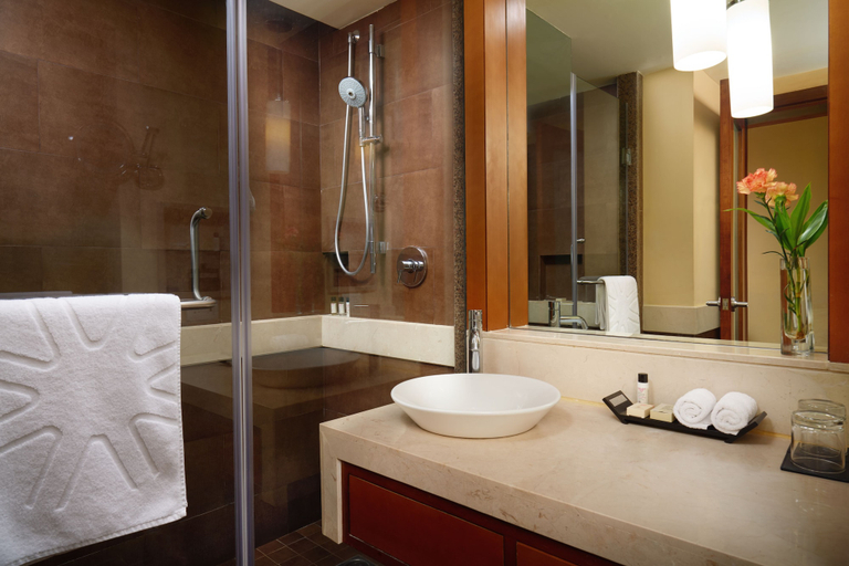 Bathroom 5, Vivanta Coimbatore, Coimbatore
