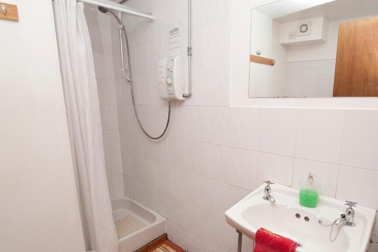 Bathroom 4, Ardenbeg, Highland
