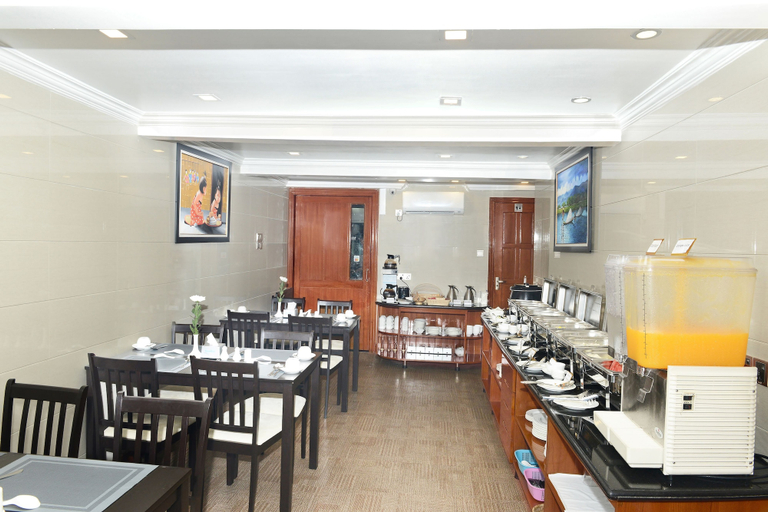 Food & Drinks 5, BOND, Yangon