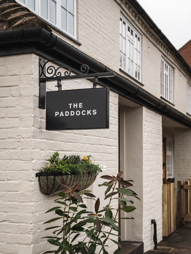 Exterior & Views 2, Hare & Hounds Newbury, West Berkshire