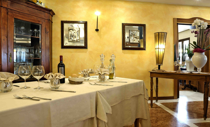 Food & Drinks 5, Hotel Costabella, Verona