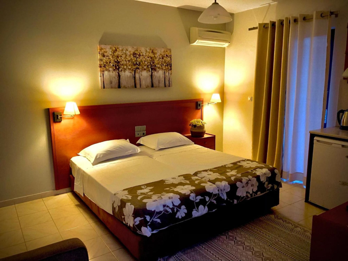 Bedroom 3, Philippos Studios, South Aegean