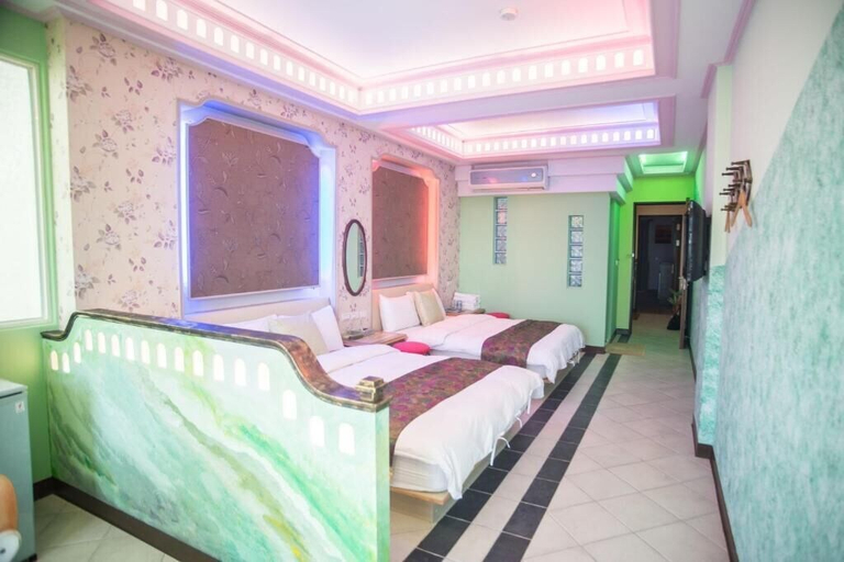 Bedroom 3, Xing Yu Inn, Pingtung
