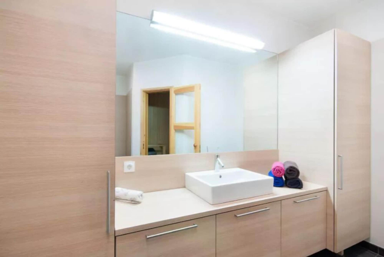Bathroom 4, Tallinn City Apartments Toompea Old Town, Tallinn