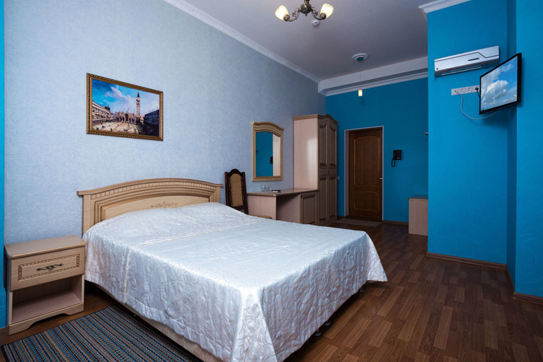Bedroom 2, Aquila, Krasnodar gorsovet