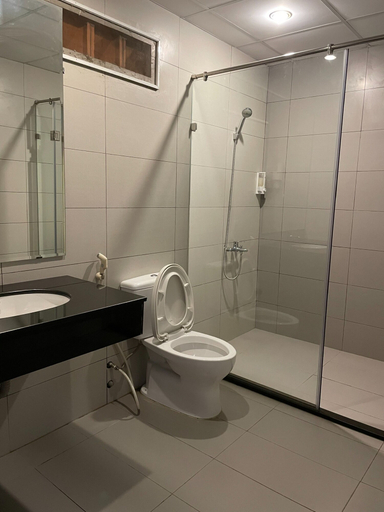 Bathroom 3, Song Tra Hotel, Thủ Dầu Một