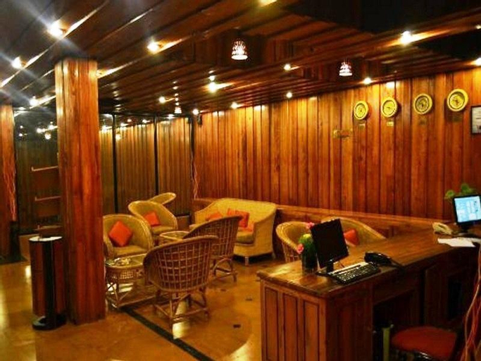 Public Area 4, Thekkady - Woods n Spice, Theni