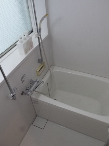 Bathroom 3, Tabicolle Backpackers, Fukuoka