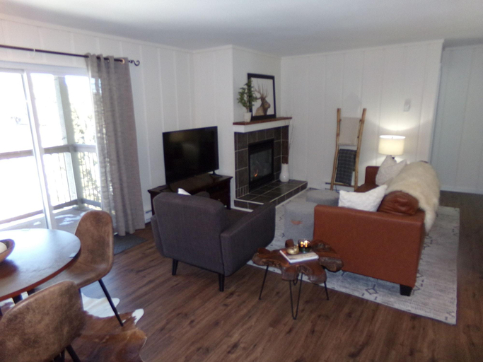 Public Area, Blue River Condos 3 Bed 2 Bath, Summit