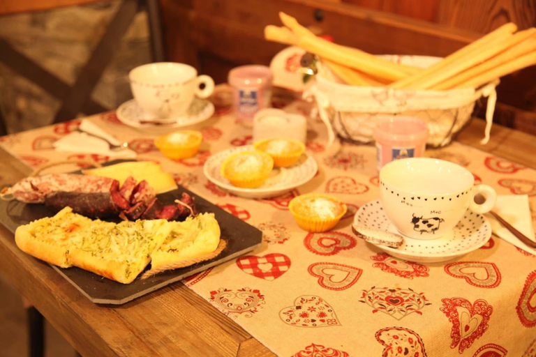 Food & Drinks, Mi Casa Tu Casa, Aosta