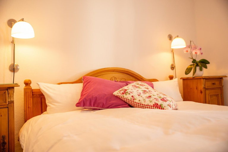 Bedroom 4, Hotel Wappenstube, Odenwaldkreis