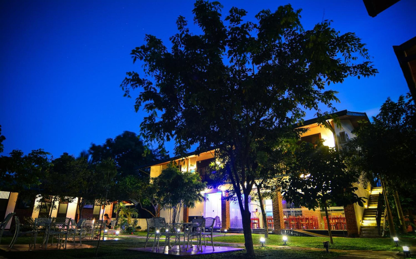 Exterior & Views 2, Gamodh Citadel Resort, N. Palatha Central