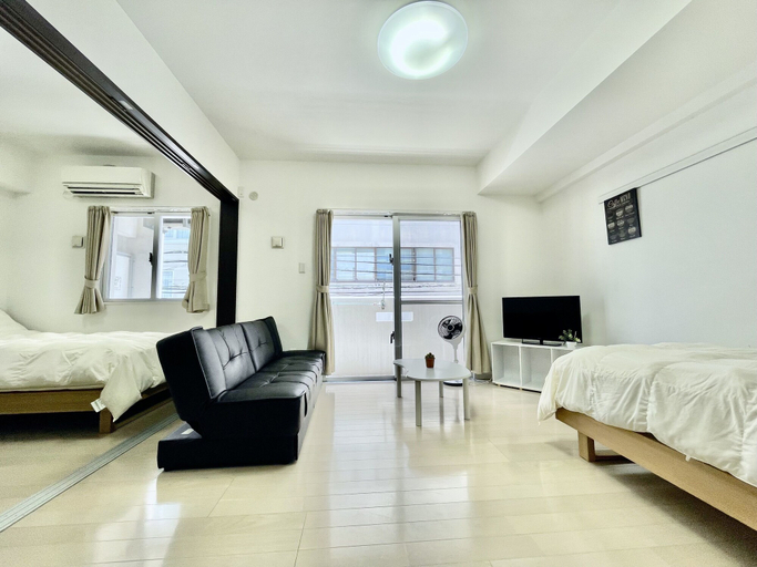 Bedroom 2, Villa Izumizaki, Naha