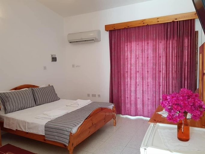 Bedroom 3, Paradise Holiday Bungalows