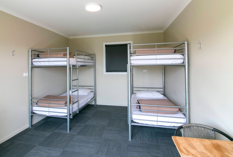 Bedroom 3, Hokitika Holiday Park, Westland