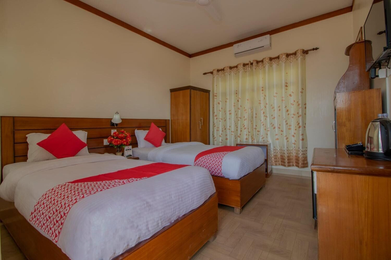 Bedroom 2, Kabilas Resort and Funpark, Narayani