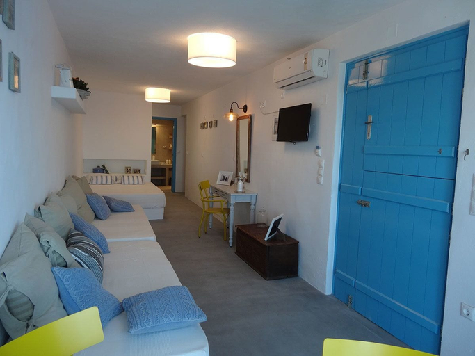 Bedroom 2, Aegean Eye Apartments, South Aegean